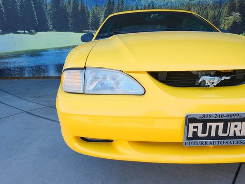 Used 1995 Ford Mustang GT RWD image 33