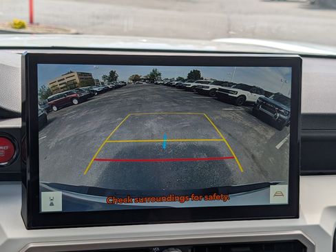 Used 2024 Toyota Tacoma TRD Sport image 26