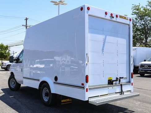 New 2026 Ford E-350 and Econoline 350 Super Duty w/ Power Equipment Group RWD image 8