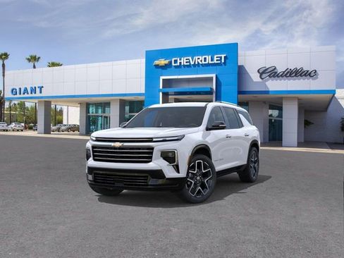 New 2026 Chevrolet Traverse High Country image 9