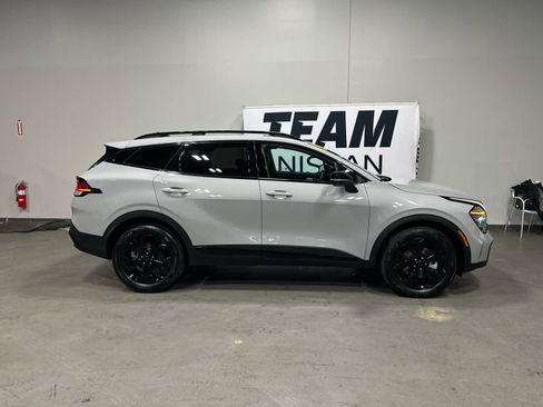 Used 2025 Kia Sportage X-Line w/ Premium Package image 7