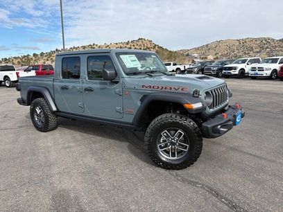 New 2026 Jeep Gladiator Mojave w/ Steel Bumper Group