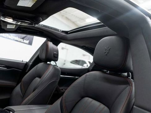 Used 2022 Maserati Ghibli Modena Q4 image 8