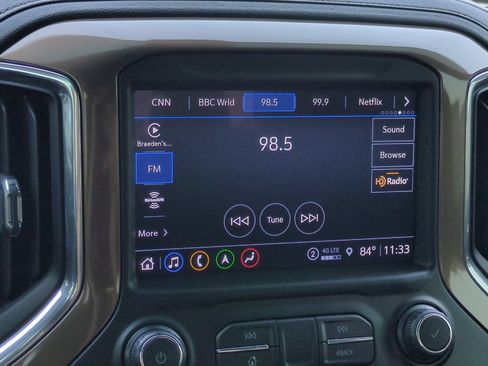 Used 2021 Chevrolet Silverado 1500 High Country w/ Technology Package AWD/4WD image 25