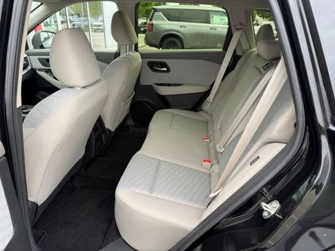 Used 2023 Nissan Rogue SV AWD/4WD image 23