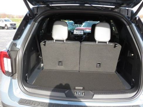 New 2026 Ford Explorer ST image 29