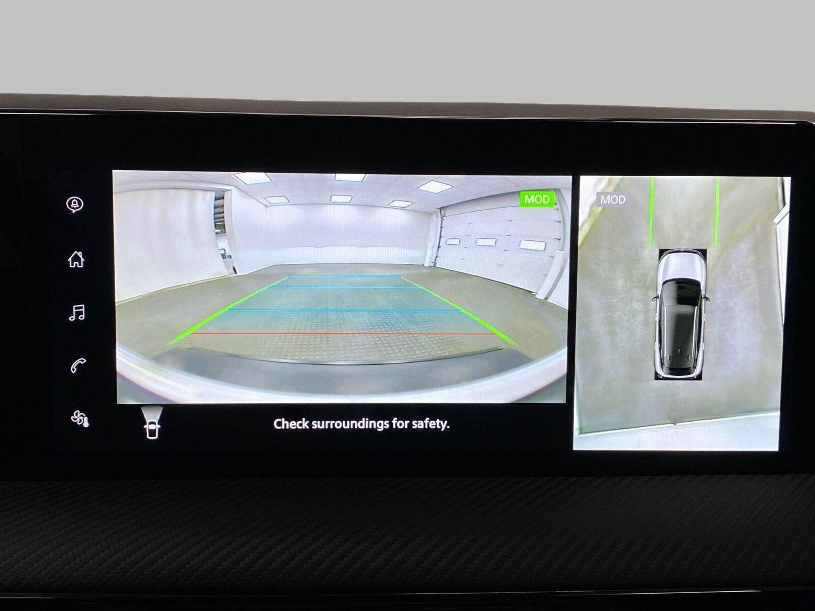 Certified 2025 Nissan Kicks SR AWD/4WD image 22