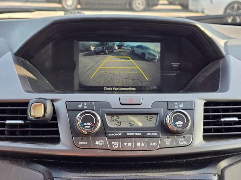 Used 2015 Honda Odyssey EX-L image 17