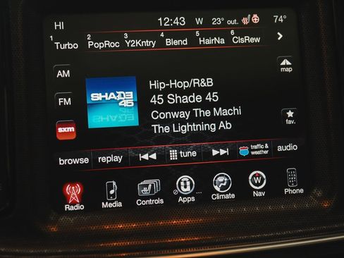 Used 2016 Dodge Challenger R/T Scat Pack w/ Leather Interior Group image 17