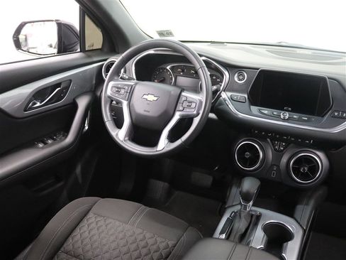 Used 2022 Chevrolet Blazer LT w/ Midnight/Sport Edition image 17