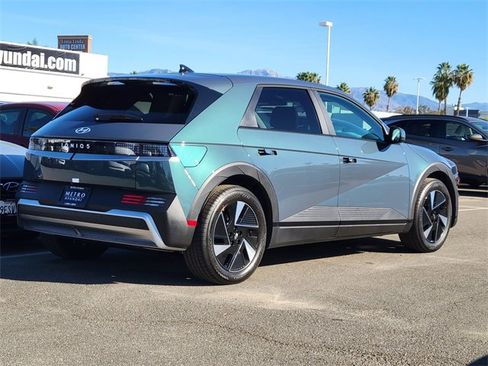 New 2026 Hyundai Ioniq 5 SE image 2