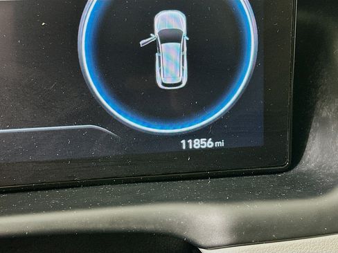 Certified 2023 Hyundai Tucson Limited w/ Cargo Package image 12