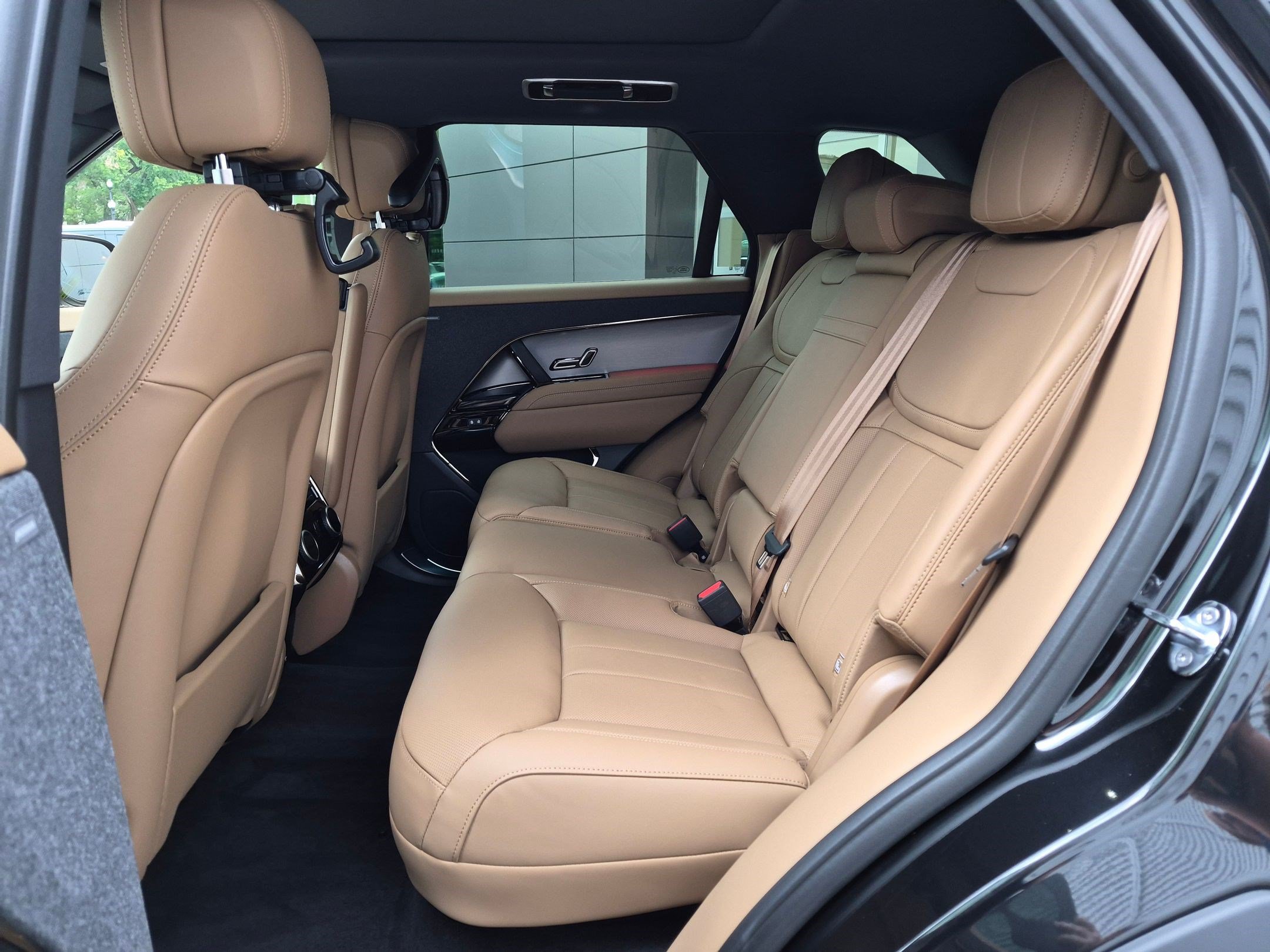 New 2027 Land Rover Range Rover Sport SE AWD/4WD image 26