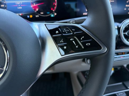 Certified 2026 Mercedes-Benz GLA 250 4MATIC image 20