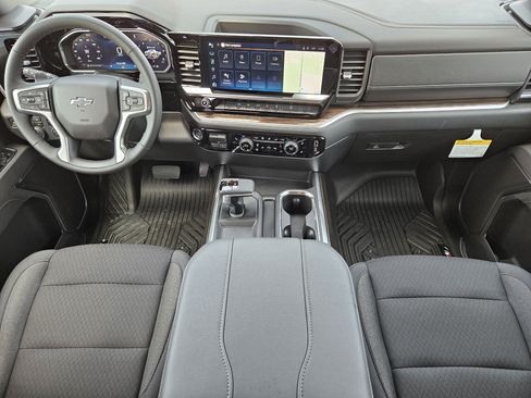 New 2026 Chevrolet Silverado 1500 RST w/ Z71 Off-Road Package AWD/4WD image 18