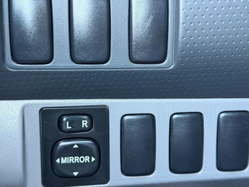 Used 2005 Toyota Tacoma 2WD Access Cab image 30