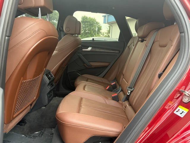 Used 2019 Audi Q5 Prestige w/ Prestige Package AWD/4WD image 11