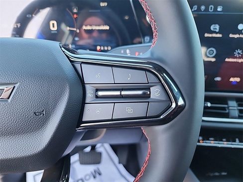 New 2025 Chevrolet Equinox EV RS image 16