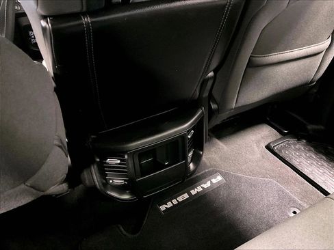 Used 2022 RAM 1500 Big Horn AWD/4WD image 27