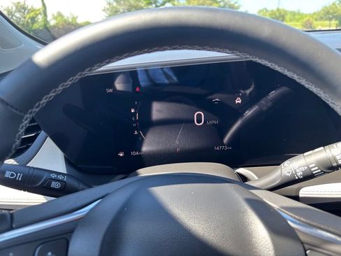 Used 2024 Buick Encore GX Avenir w/ Avenir Technology Package FWD image 35