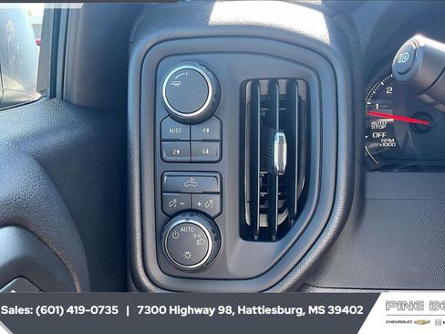 New 2026 Chevrolet Silverado 1500 Custom Trail Boss w/ LPO, Dark Essentials Package AWD/4WD image 23