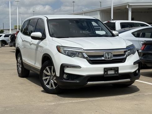 Used 2020 Honda Pilot EX image 2