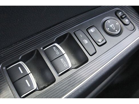 Used 2022 Honda Civic Touring image 21