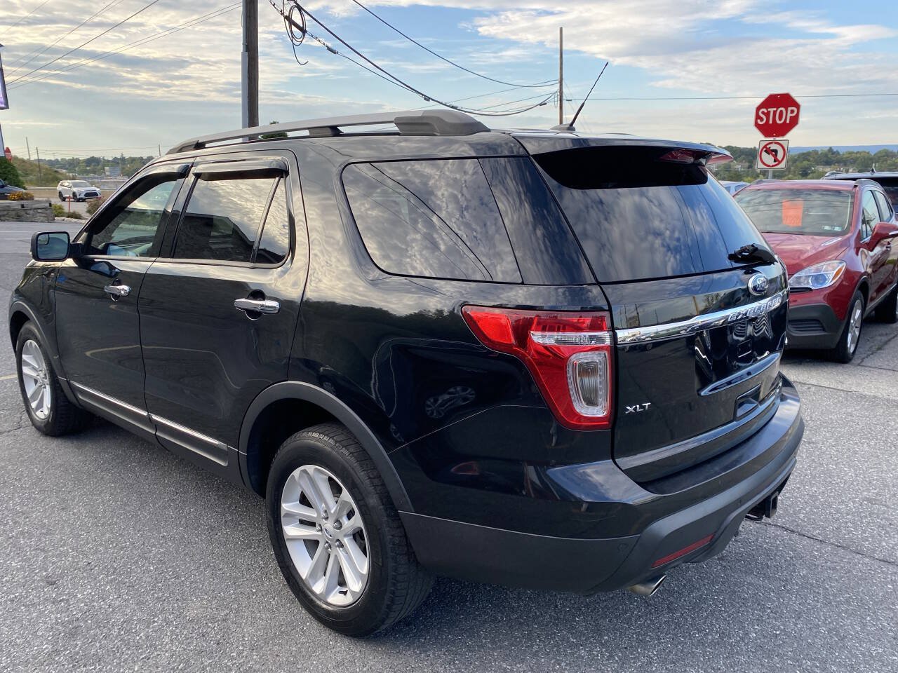 Used 2012 Ford Explorer XLT AWD/4WD image 7