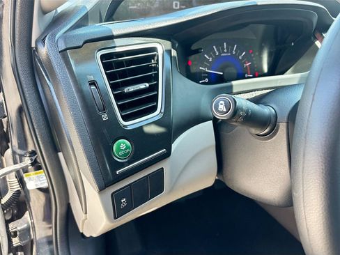 Used 2015 Honda Civic EX image 11