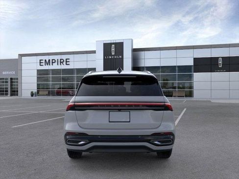 New 2026 Lincoln Nautilus Reserve image 5