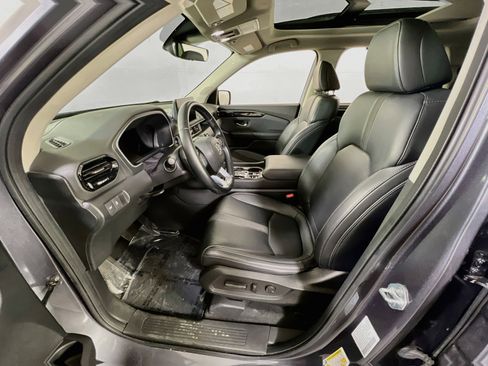 Used 2023 Honda Pilot Touring image 21