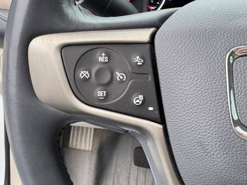 Used 2021 GMC Acadia Denali w/ Denali Ultimate Package image 24