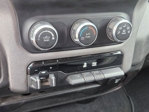 Used 2019 RAM 2500 Tradesman image 24