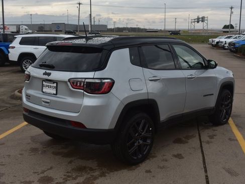 New 2026 Jeep Compass Limited AWD/4WD image 5