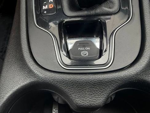 Used 2021 Jeep Cherokee Limited AWD/4WD image 27
