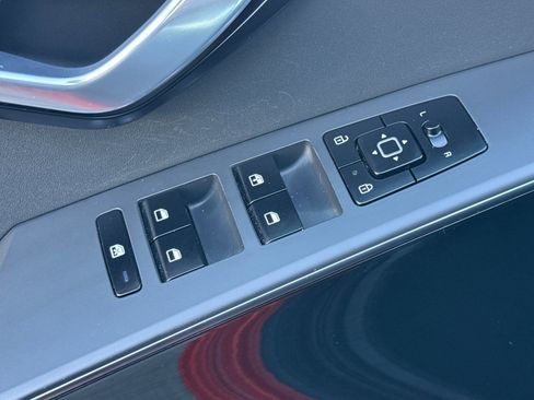 Used 2023 Kia Niro Wind image 12