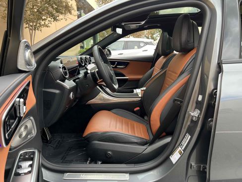 Used 2024 Mercedes-Benz C 300 Sedan image 34