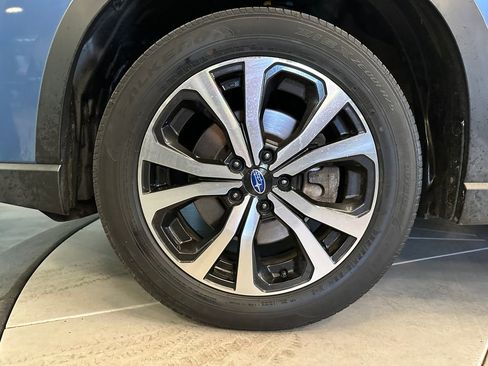 Used 2020 Subaru Forester Limited AWD/4WD image 25