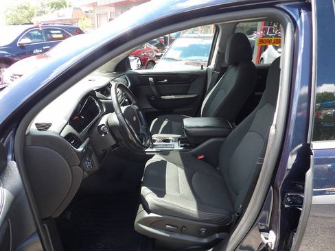 Used 2015 Chevrolet Traverse LT w/ Style and Technology Package AWD/4WD image 12
