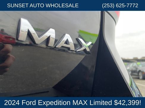 Used 2024 Ford Expedition Max Limited AWD/4WD image 24