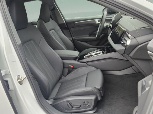 New 2026 Audi A6 Premium Plus AWD/4WD image 21