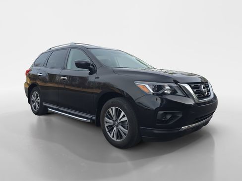 Used 2020 Nissan Pathfinder S image 7