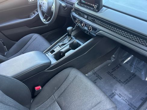 Used 2023 Honda Accord LX image 33