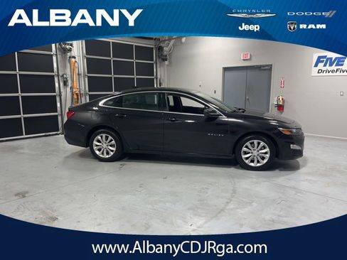 Used 2023 Chevrolet Malibu LT w/ Driver Confidence Package image 1