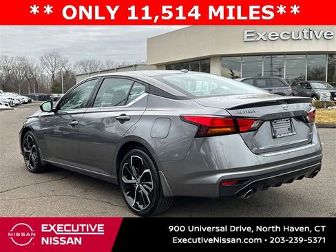 Certified 2023 Nissan Altima 2.5 SR image 4