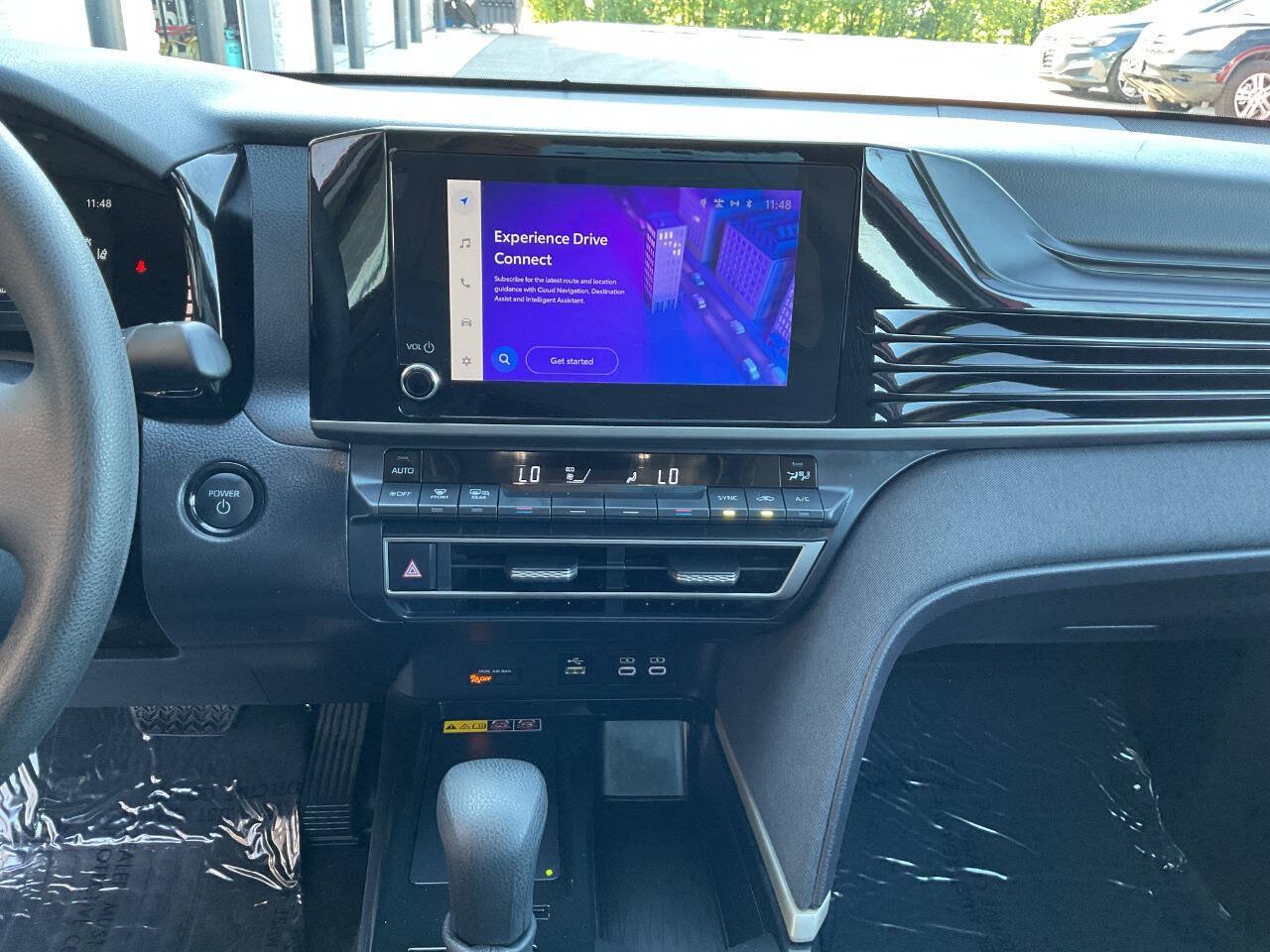 Used 2025 Toyota Camry LE FWD image 23