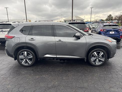 Used 2023 Nissan Rogue Platinum w/ Platinum Premium Package image 2