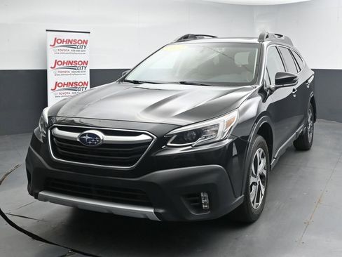 Used 2022 Subaru Outback Limited AWD/4WD image 4