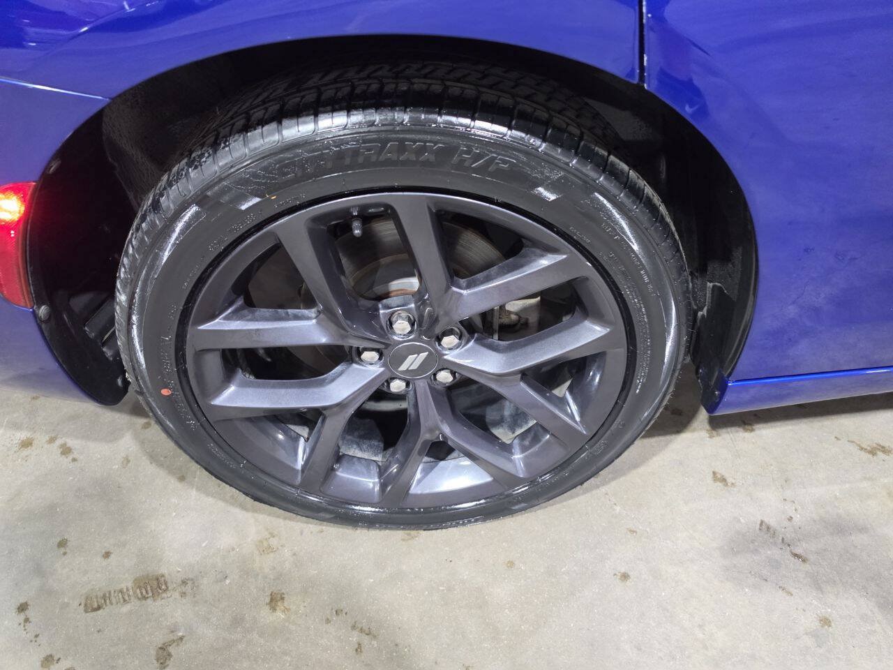 Used 2020 Dodge Charger SXT w/ Blacktop Package RWD image 24