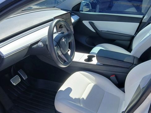 Used 2020 Tesla Model Y Long Range AWD/4WD image 11